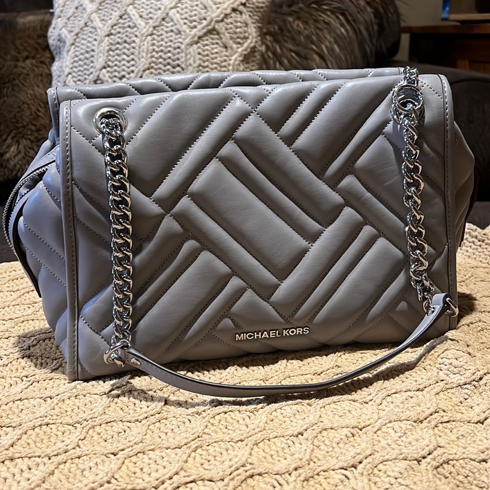 Light grey and silver MK shoulder bag